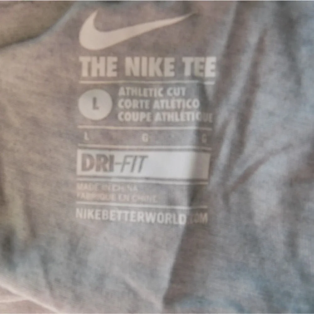 The Nike Tee Run‎ Shirt